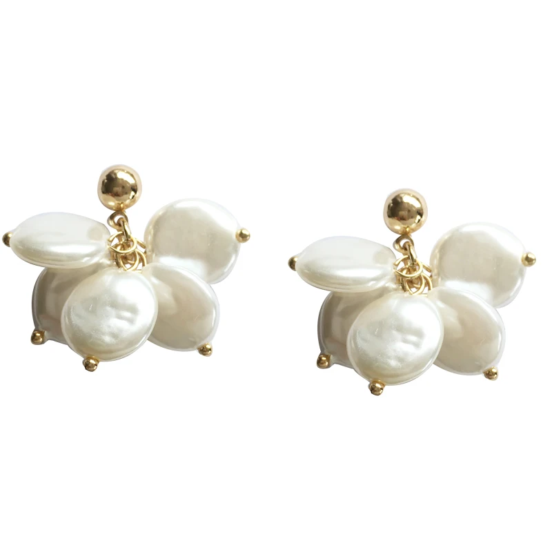 

Sweet Jewelry Earrings Short Style Golden Plaing Lady Temperament Multi White Beads Drop Earrings For Women Jewelry Gift