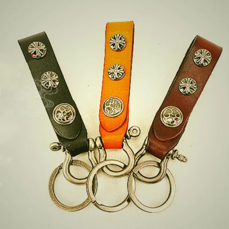 Брелок для ключей ручной работы из натуральной кожи в стиле локомотива |