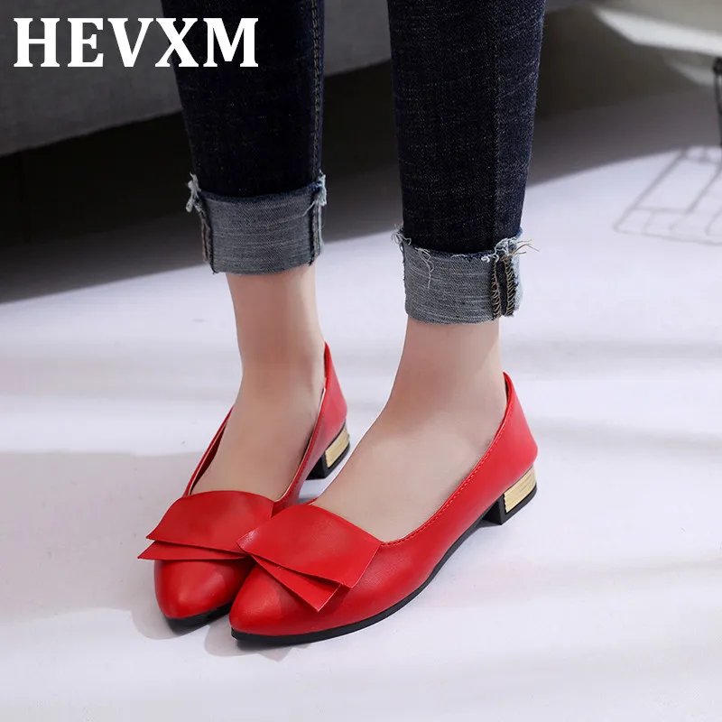 HEVXM/2020 Осенняя обувь на плоской подошве На Женская Туфли с красной заостренные