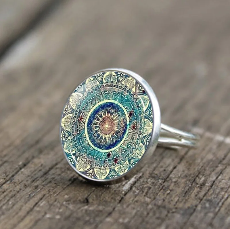 Silver Ring Горячая Распродажа, очаровательные серьги с рисунком мандалы, хна, Кристальные серьги, символ йоги Ом дзен, буддизм, стеклянные серьги для женщин, ювелирные изделия - Окраска металла: Silver Ring