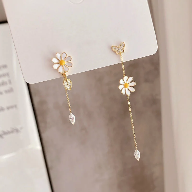 

Cute Daisy Flower Zirconia Drop Earring For Women Sweet Girl Fresh Temperamental Earring Jewelry Daily Casual Dating Jewelry