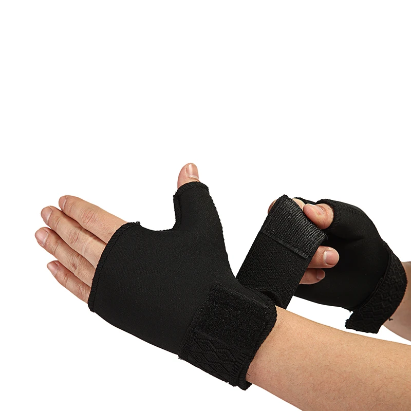 

1 Pair Soft Breathable Adjustable Half Finger Glove Support Protector Sport Universal Wrist Palm Thumb Brace Guard Wrap