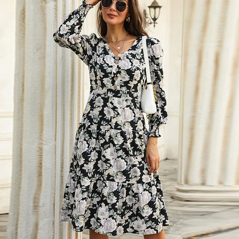

2021 autumn new Middle Eastern women's fashion casual button printing v-neck ladies European and American dresses