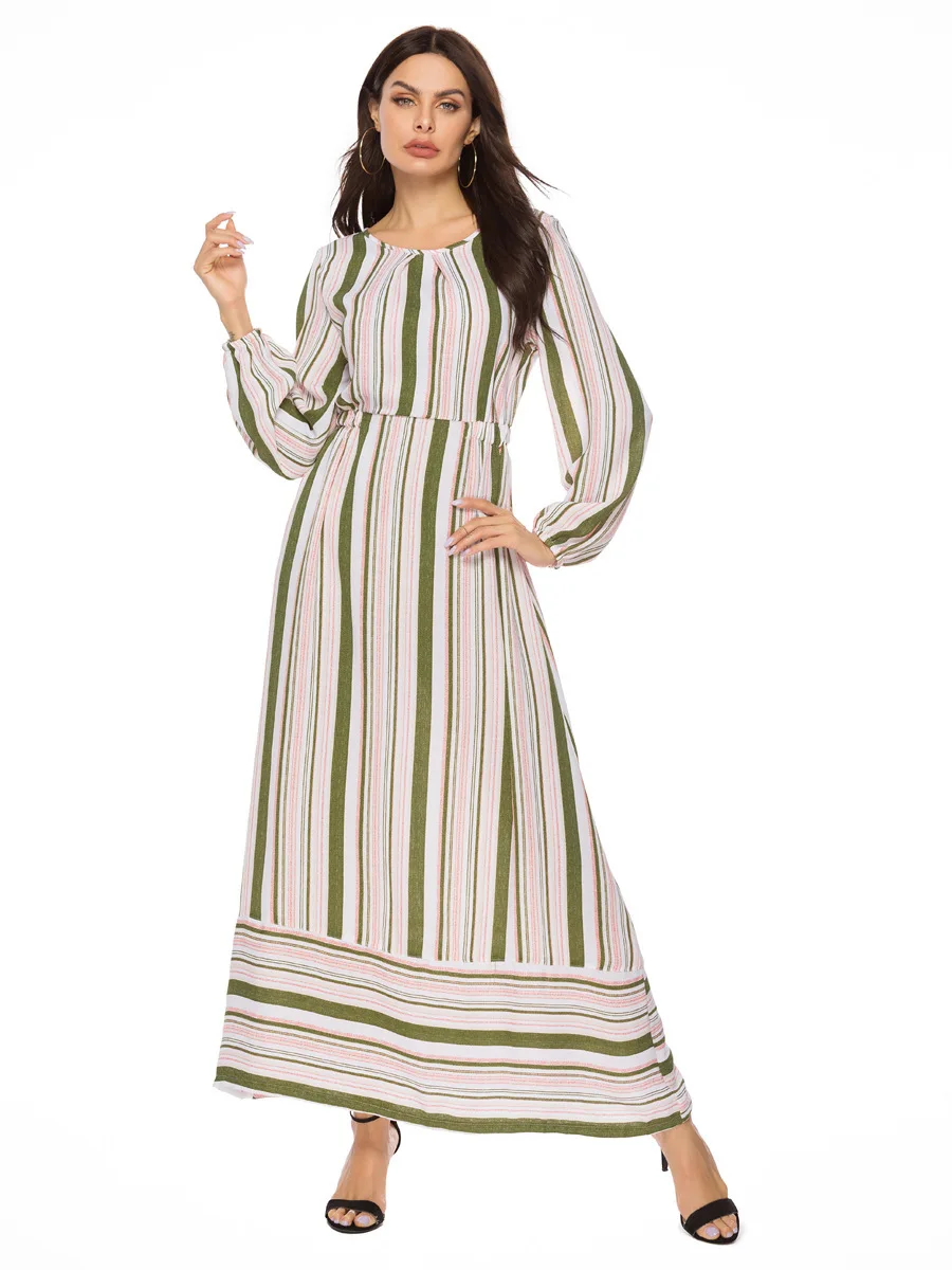 

Autumn Bohemian Women's Dubai Muslim Islamic Kaftan Dress Retro Plaid Plaid Printed Puff Sleeve Robe Long Skirt