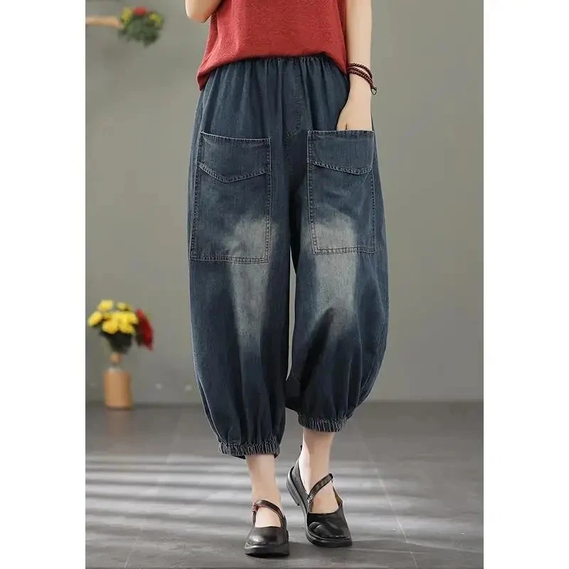 2022 Women Retro Washed White Big Pocket Harem Jeans 2022 Spring Summer Female Loose Fashion Distressed Cropped Trousers A315