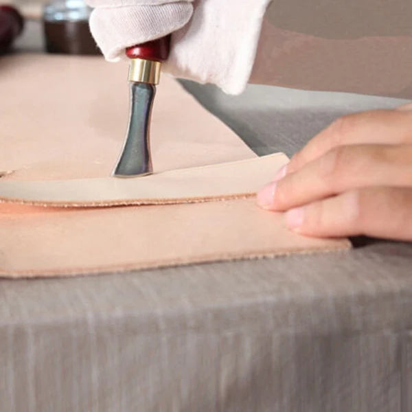 

Hot Leather Edge Marking Trimmer Leather Crimping Tool Mahogany Manual DIY Crimping Tool Scriber Edge Crimper