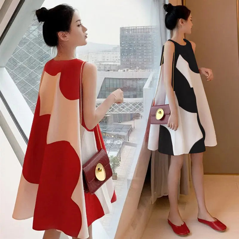 

2020 summer large women's stitching round neck lovely sleeveless dress, red Korean A-line skirt