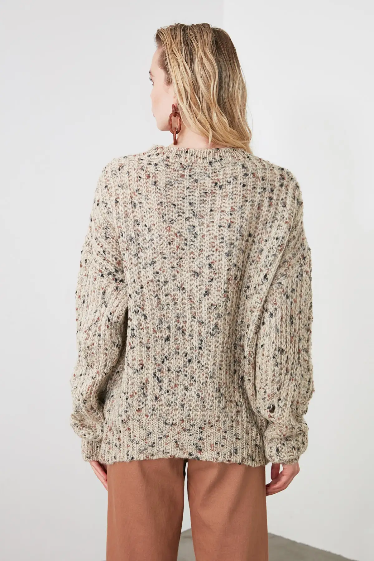 

Trendyol Muline Mesh Detailed Knitwear Sweater TWOAW21KZ1201