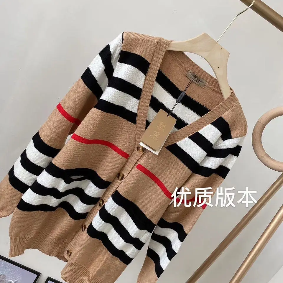 

High quality retro classic contrast striped v-neck knitted cardigan coat temperament casual long sleeve sweater women
