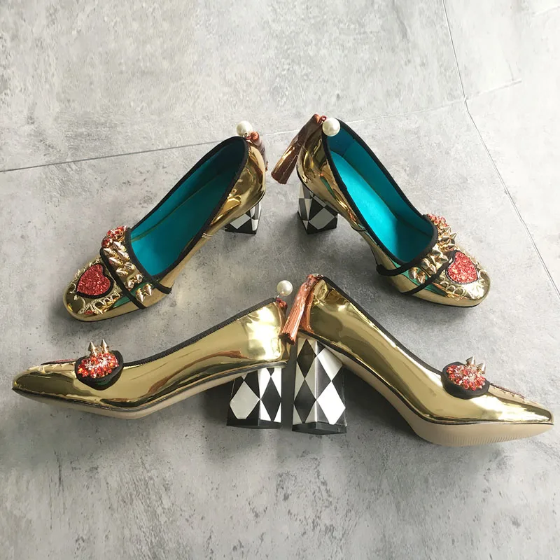 Женские туфли на высоком каблуке Phoentin золотистые с бахромой и заклепками модные