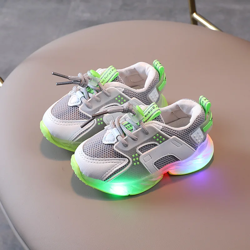 

Кроссовки Детские демпфирующие со светодиодной подсветкой