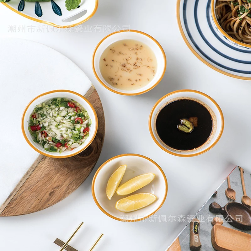 Детская короткая футболка с героями из японского тарелка маленькая для фруктов и