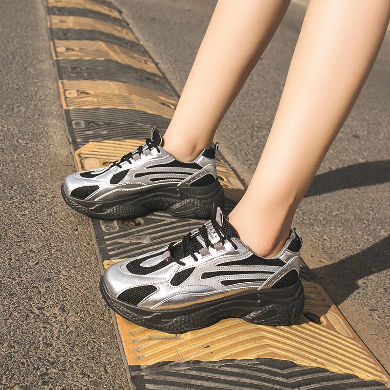 

Women Casual Shoes 2019 New Spring Fashion Sneakers Women Flats Shoes Thick Bottom Platform Lace-Up Breathable Women Sneakers