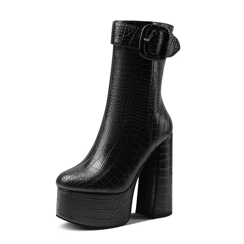 Женские полусапожки из искусственной кожи Sgesvier черные коричневые на платформе