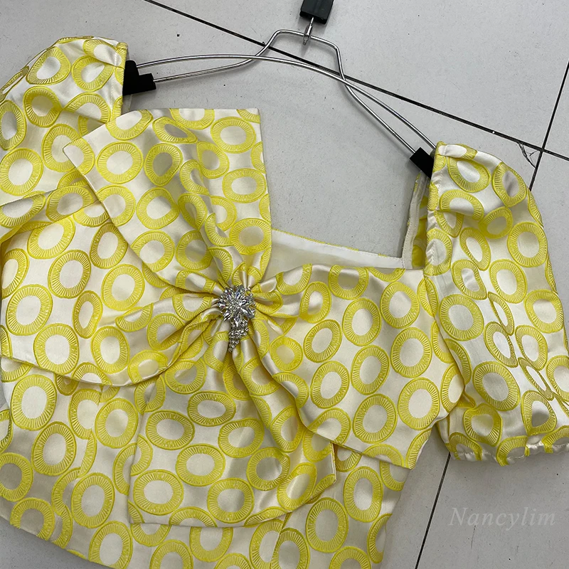 Tempérament Haut Court Femmes Été Nouveau Jacquard Noeud Debardeur Minceur Taille Haute Nombril exposé Chemise Blusas Mujer