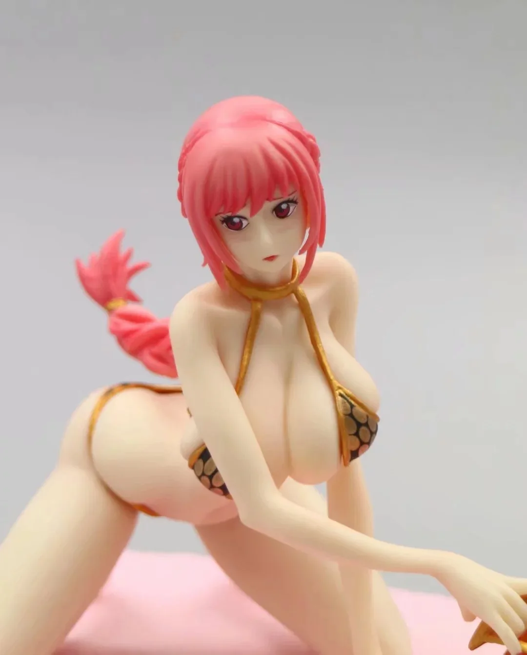 

Rebecca kneeling ver, 15