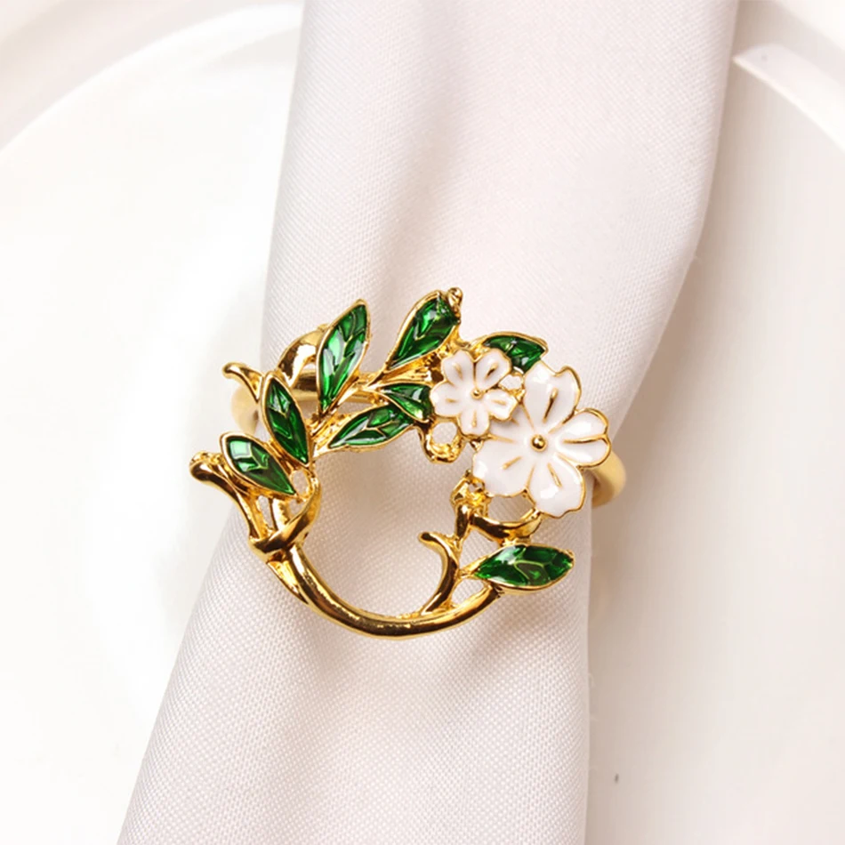 6PCS Christmas Garland Leaves Napkin Rings,Gardenia Napkin Buckles,for Dinner Wedding Parties Dining Table Decoration