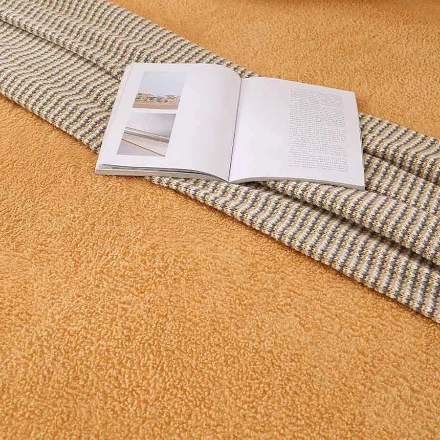 Теплый однотонный наматрасник WOSTAR с эластичной резинкой очень мягкий большого