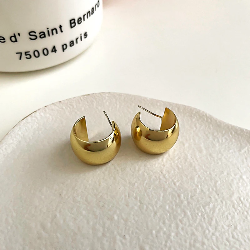 

New Trendy Geometric Arc Surface Earrings for Women Girl Temperament Jewelry S925 Needle Stud Weddings Birthday Party Fine Gift