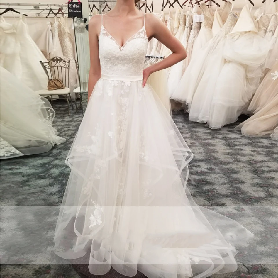 

Lace Spaghetti Straps Wedding Dress A-Line Applique Tulle Sleeveless Dress Beach Summer Bridal Gowns Party robe de soiree 2020