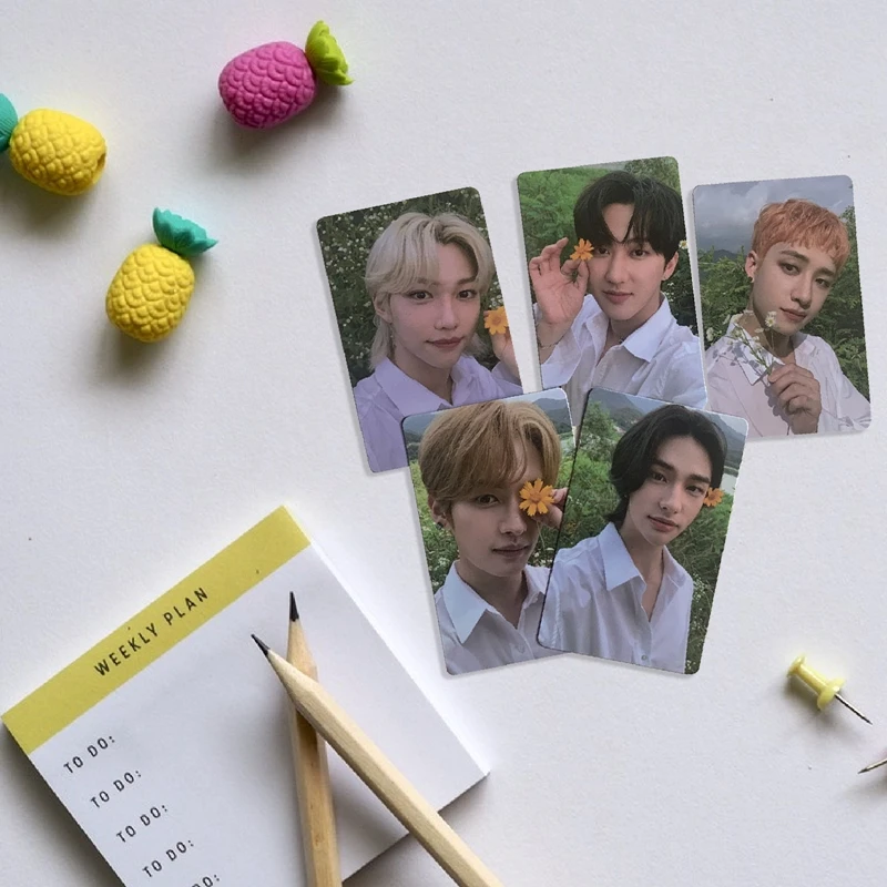 8PCS/Set Kpop STRAY KIDS Photocard Bang Chan Lee Min-Ho Photo Cards Postcard LOMO for Fans Collection Gift Accessories | Канцтовары для
