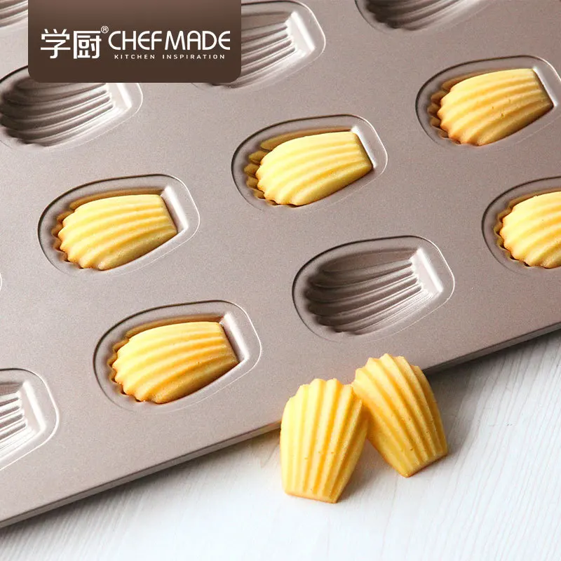 

Fashion 12 Cup Muffin Pan Glod Easy To Clean Cake Moulds Glod Carbon Steel Cake Tools