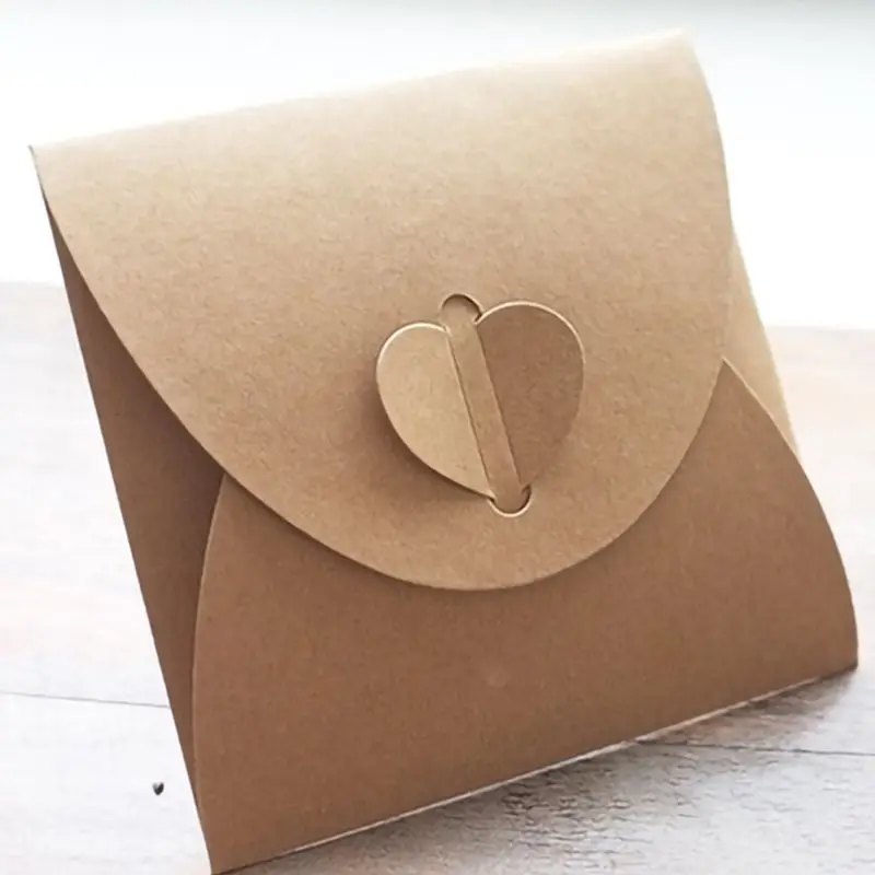 

50pcs 13x13cm Heart Kraft Paper Case Bag, Sleeves Discs DVD Packaging Bag B