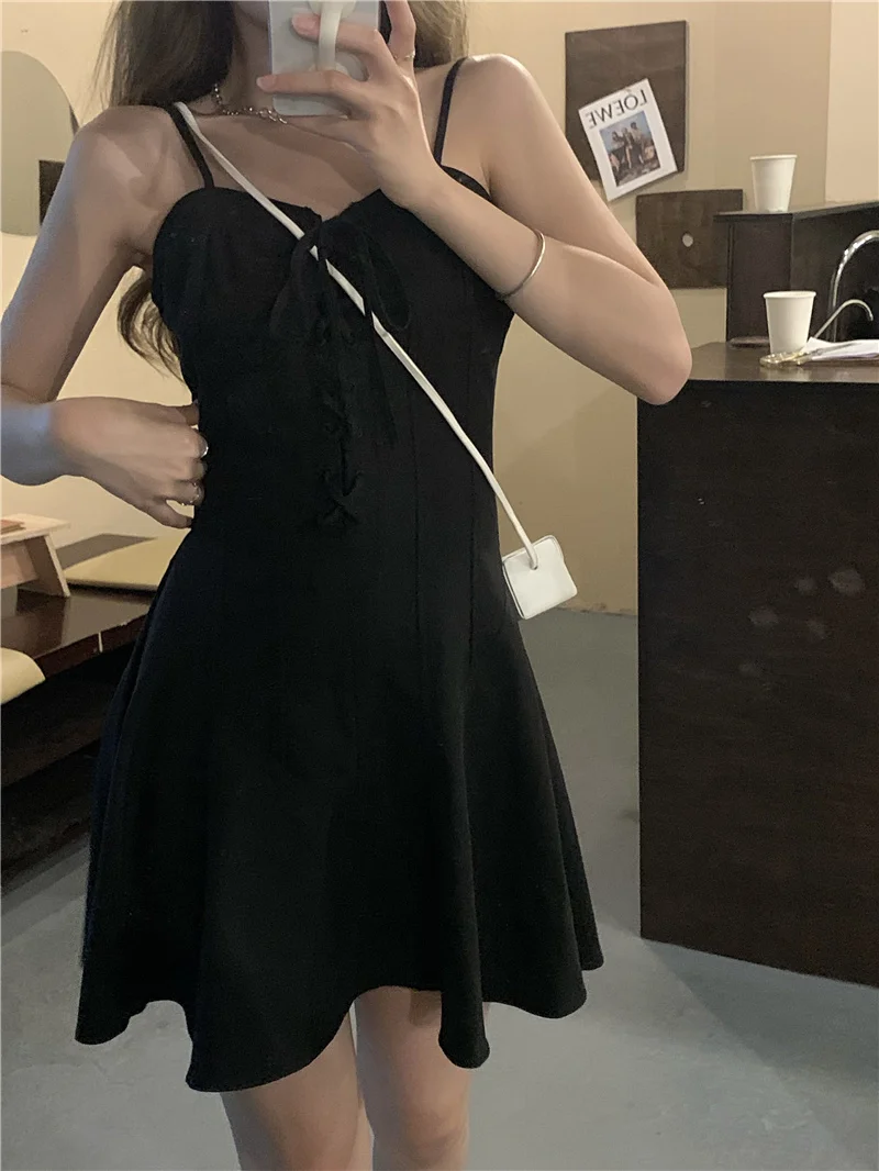 Корейское темное платье для девушек с V-образным вырезом закрывающее талию на