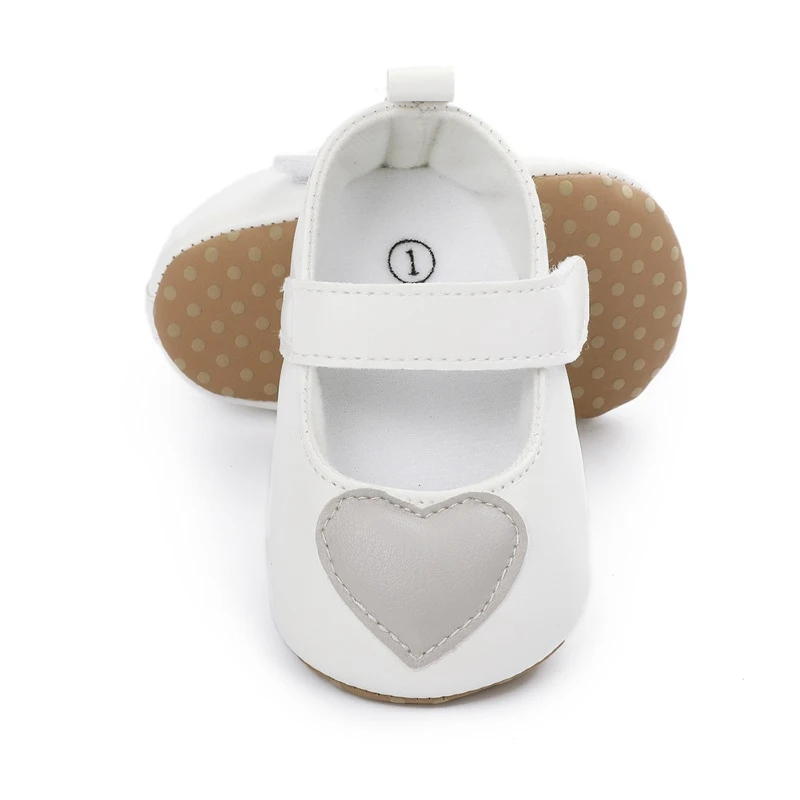 

Baby Girl Shoes 2020 Infant Girls Indoor Soft-Soled Heart-Shaped Princess Shoes Casual Baby Girls Walking Shoes Zapatillas Hot