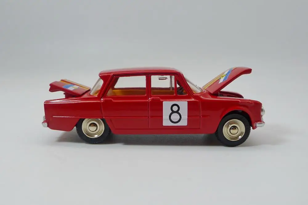 Atlas Dinky Toys 1401 ALFA ROMEO 1600 Rallye 1:43 литье под давлением модель фургон