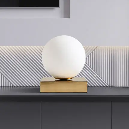 

Nordic modern minimalist table lamps for living room white glass ball table light iron tripod milky round ball desk lamp Reading