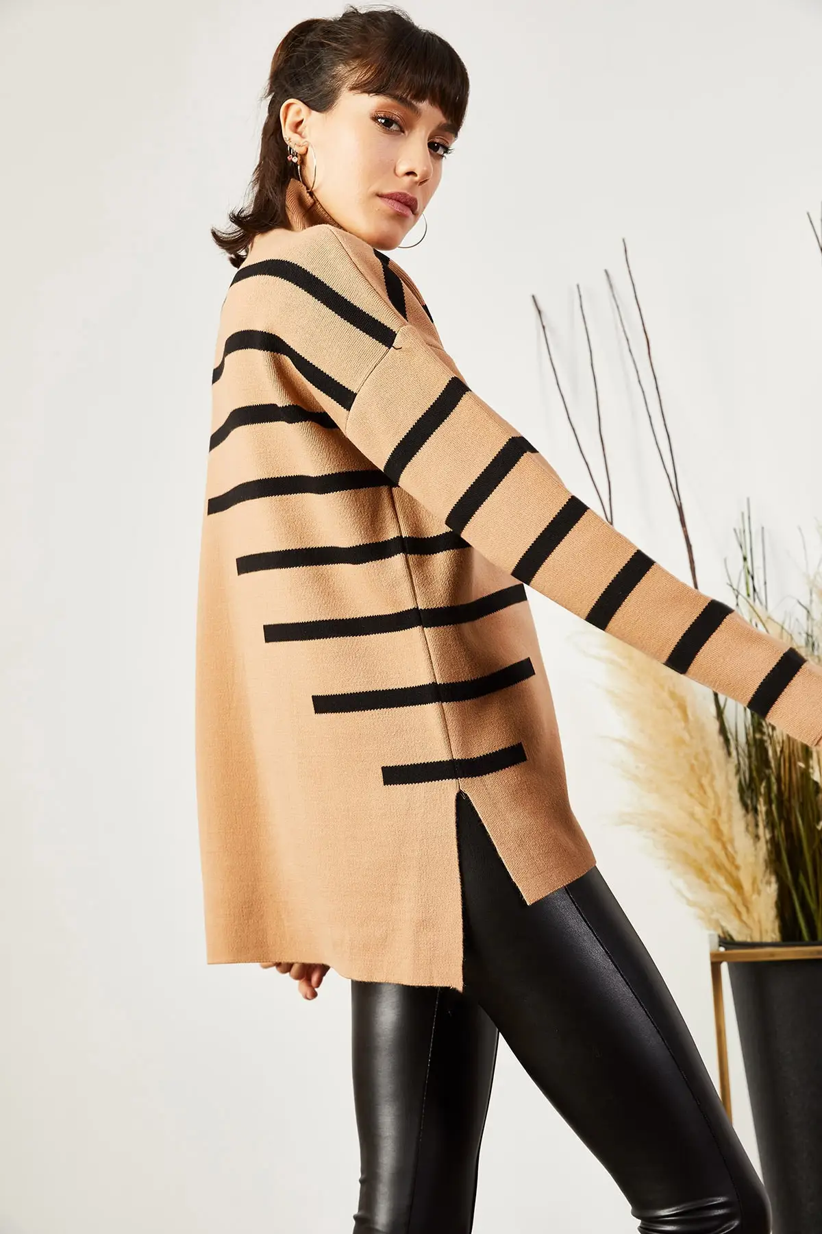 Women's Milk Tea Neck Sweater Asymmetric Striped Sweater Others Women Sweater 2021