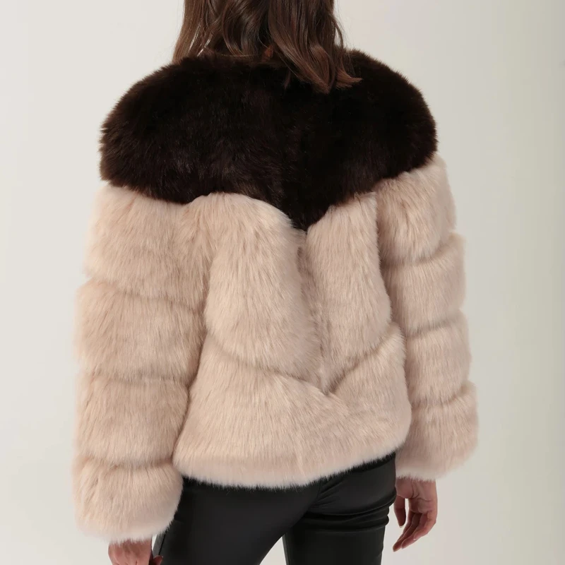 Женская куртка из искусственного лисьего меха с V-образным вырезом | одежда