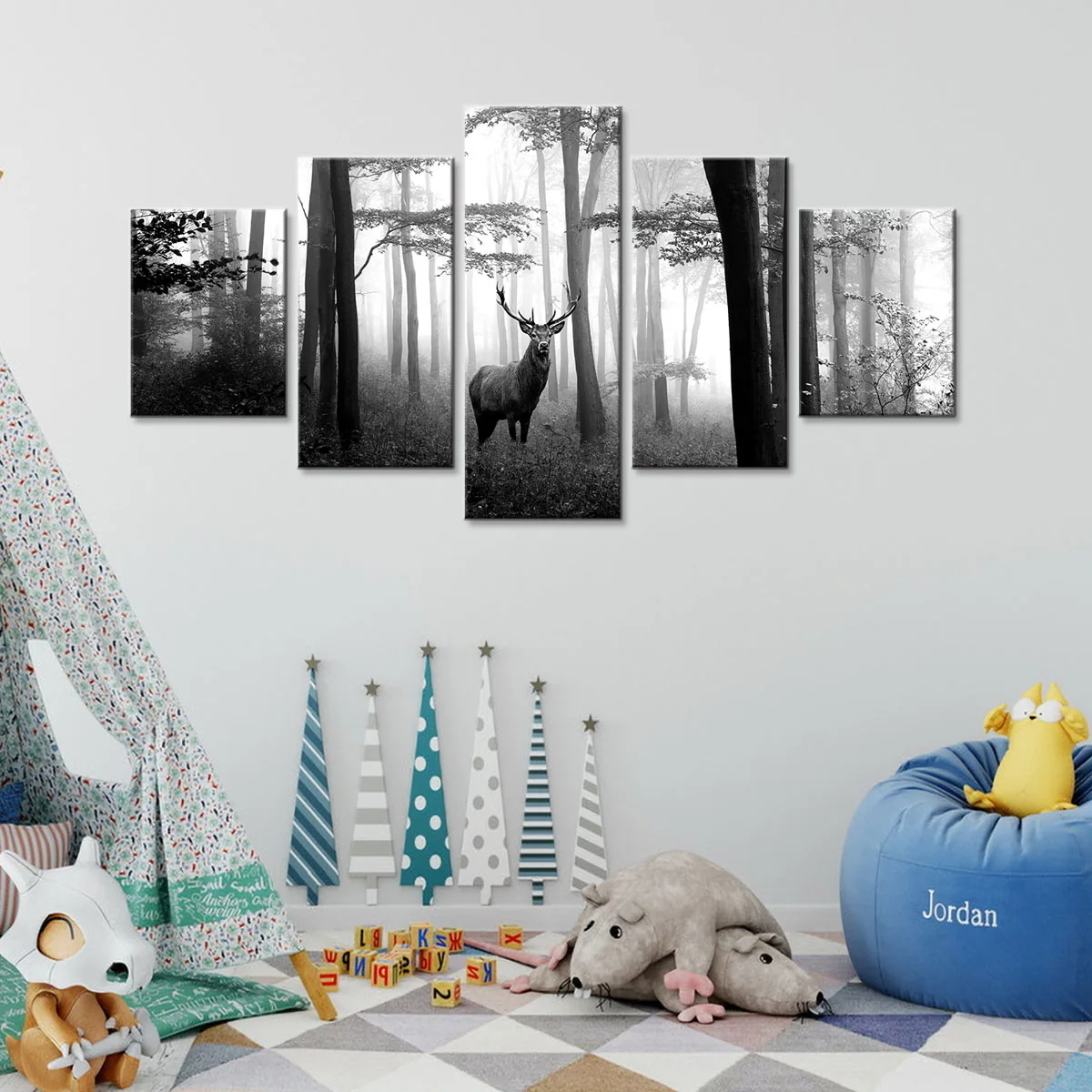 

Black and White Animal Elk In The Forest Canvas Painting Modern Wall Art Poster Painted Picture For Home Decor