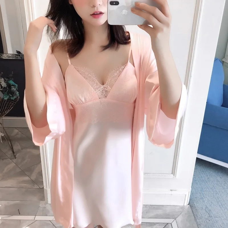 Имитирующий натуральный шелк комплект из двух предметов: камзол с куриным филе