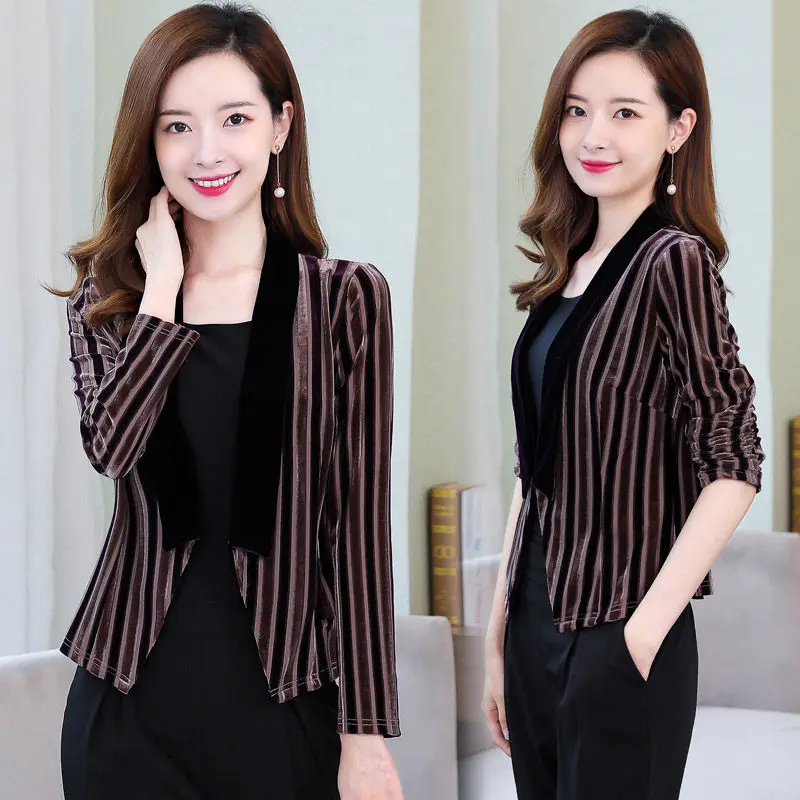 

Vertical Stripes Velvet Blazer Women Short Jacket 2020 New Fashion High Waist Retro Exquisite Short Slim Fit Suit Coat K1106