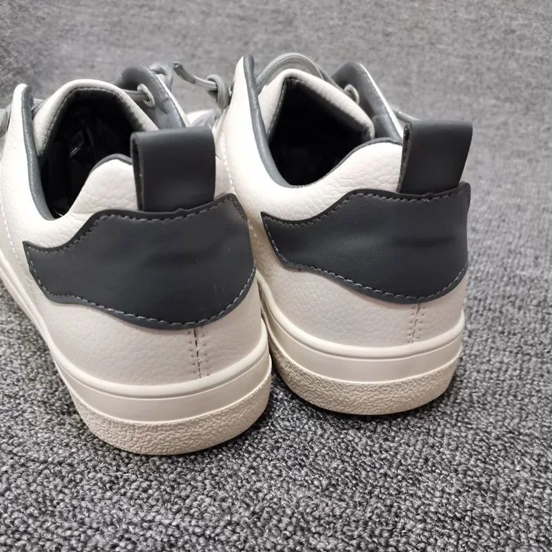 

Pu Leather White Shoes Men Flats Sneakers Vulcanize for Men Spring 2021 New Sneakers Vulcanize Men Shoes