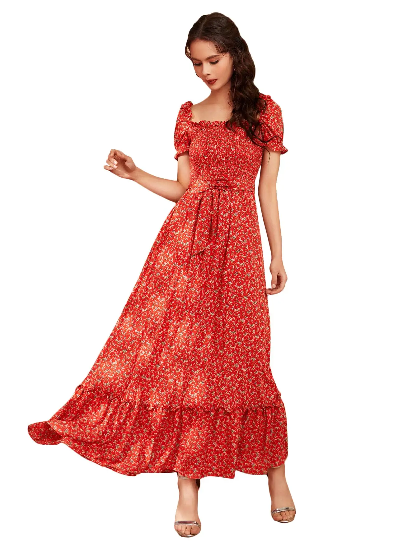 

Женское платье-макси с квадратным вырезом, рукавами-фонариками и оборками