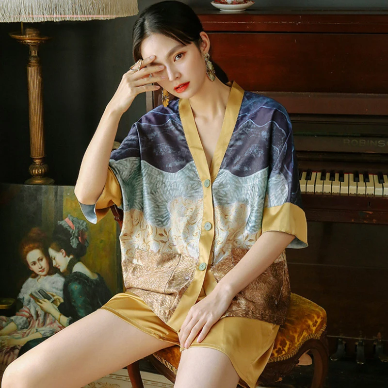 

Sexy Satin Pajamas Set Women O Neck Short Sleeve Top Pullover and Shorts Homewear Suit Spring Tie Dye Heart Print Two Piece Sets