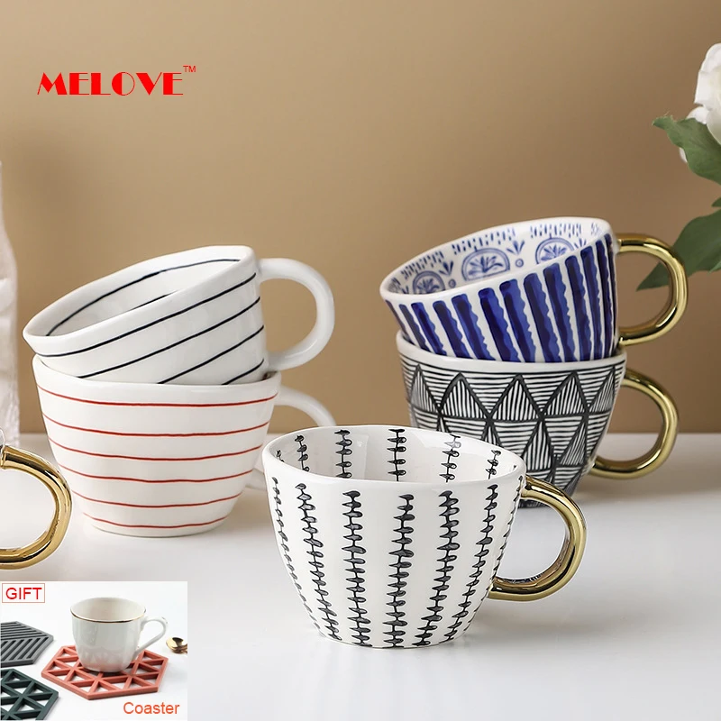 

Керамические кружки в скандинавском стиле с золотой ручкой, кофейные чашки ручной работы, кружки для питьевой и молочной воды, посуда в пода...