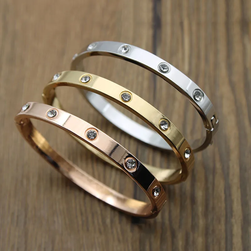 Женский Браслет-манжета из нержавеющей стали с кристаллами CZ | Украшения и