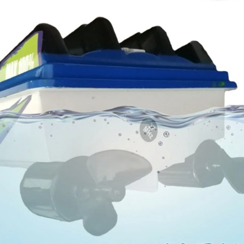 радиоуправляемая лодка с ди