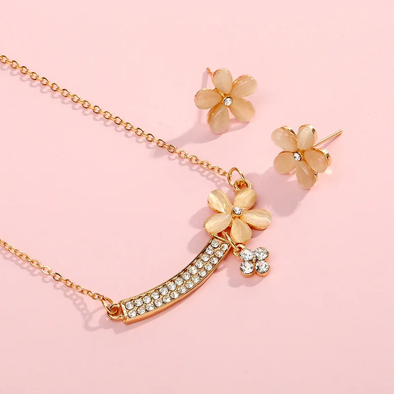 

European And American Fashion Simple Jewelry Set Opal Flower Necklace Earrings Necklace Women