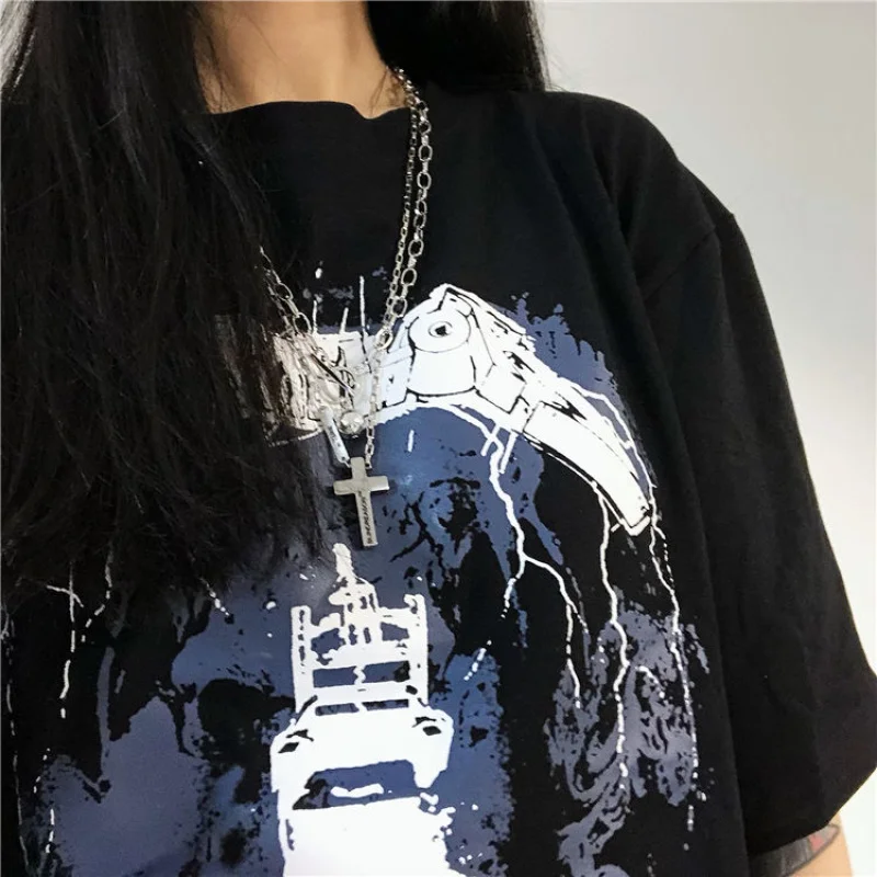 

New summer Korea ins dark black hip hop Harajuku wind personali Cool black short-sleeved T-shirt Ulzzang loose bf women top tees