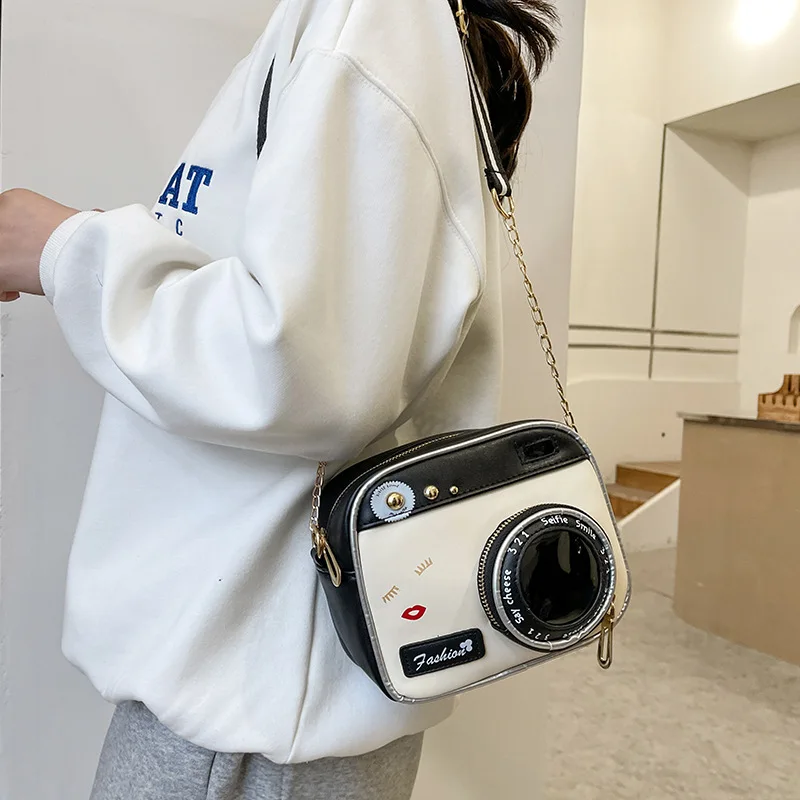 Bag New 2021 Net Celebrity Girl Cute Japanese Wild Student One-Shoulder Messenger Personality Funny Camera Bag Tide