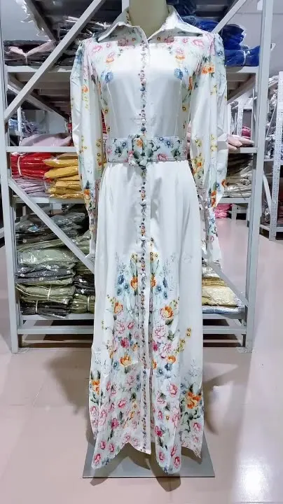 

2021 Arab Women's Digital Print Mid-Waist Long Skirt Fashionable Puff Sleeve Lapel Robe Comfortable Soft Fabric Muslim Dress