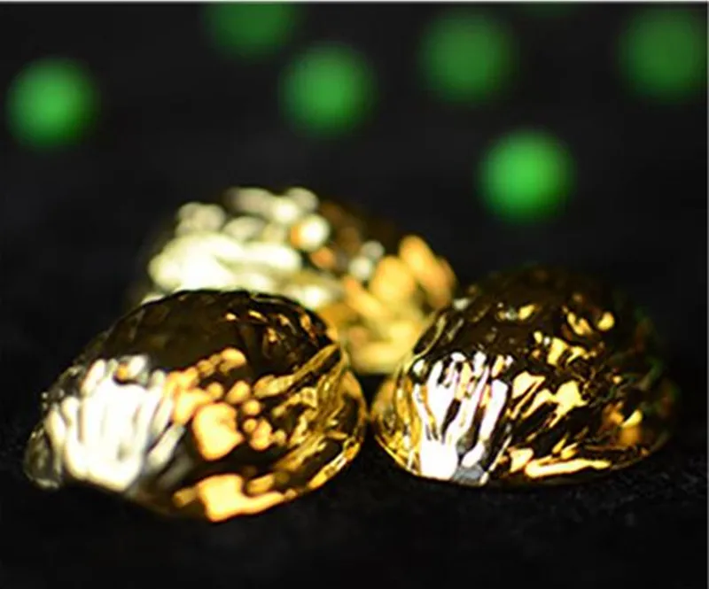 Бесплатная доставка Золотой корпус (с тремя горошками)-магический трюк магии