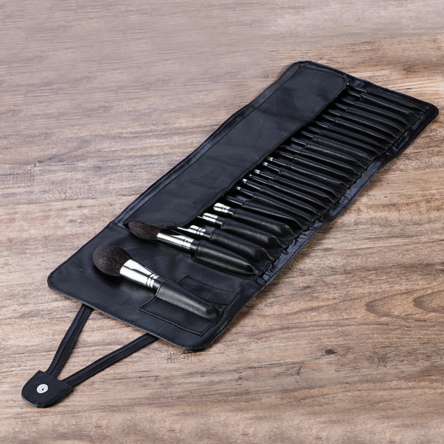 

24 Slots Portable Travel Makeup Brushes Holder for Home Travel Supplies Cosmetic Make Up Brushes PU Holder Roll Pouch Bag Black