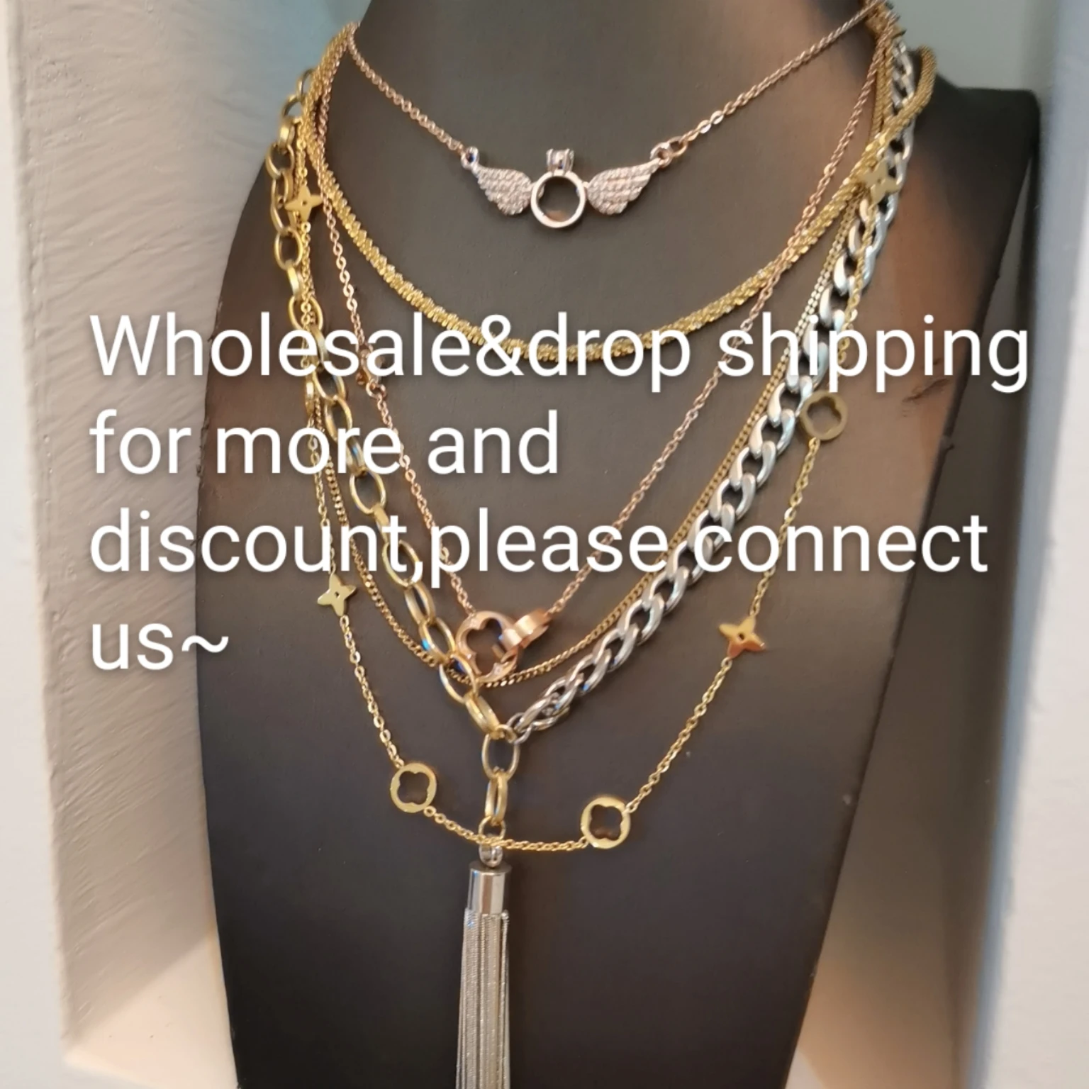 

stainless steel bracelet for women 2021 four flower necklace charm bracelet Gold Rose gold Women Fine Jewelry Bracelets Girl