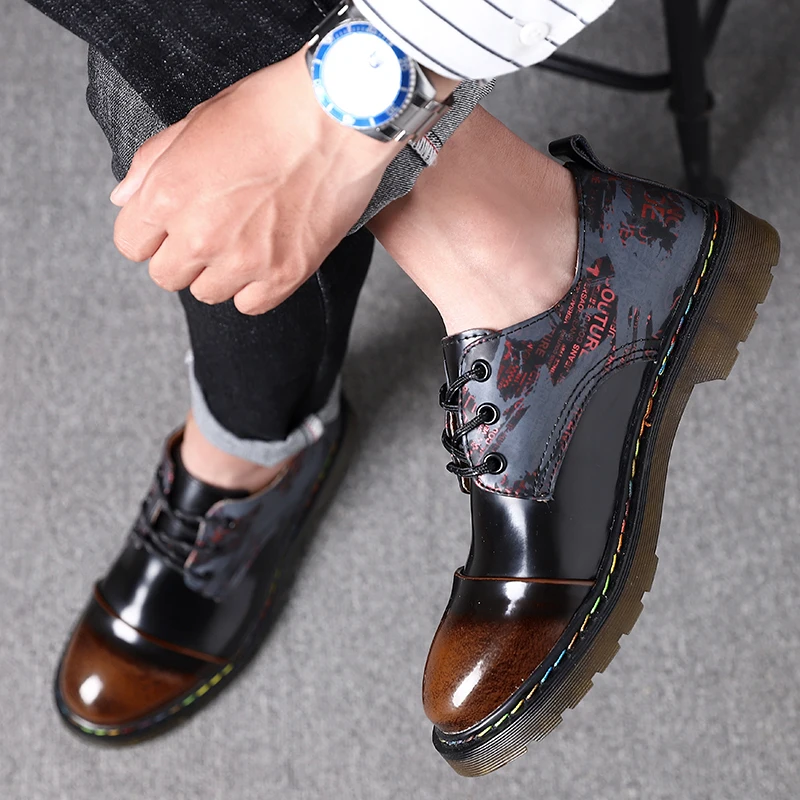 

2021 New Arrival Men Leather Shoe Wine red Vintage Work Shoes Mens Big Size Casual Shoes For Male Rubber Sole Men Walking Shoe